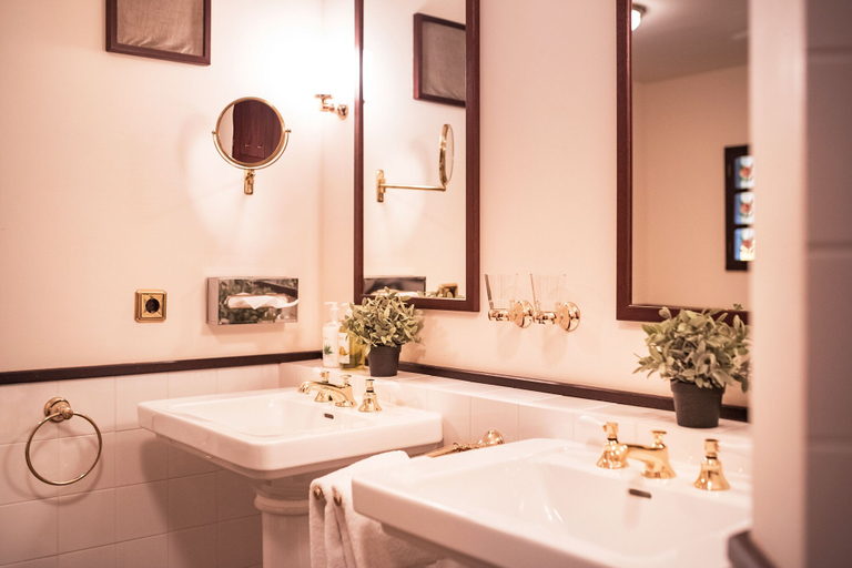 Bathroom 5, Fletcher Hotel-Restaurant Sundern-Sorpesee, Hochsauerlandkreis