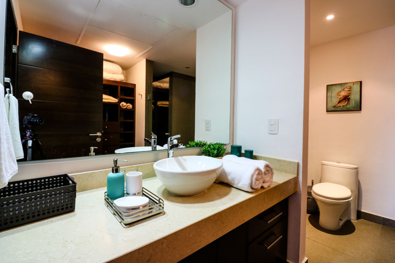 Bathroom 4, PH Vaiven, Cozumel
