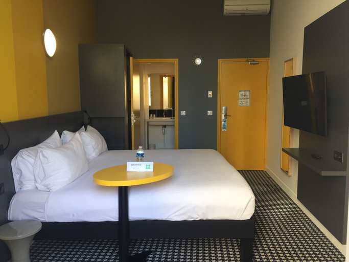 Bedroom 3, Hôtel Ibis Styles Marseille Vieux Port, Bouches-du-Rhône