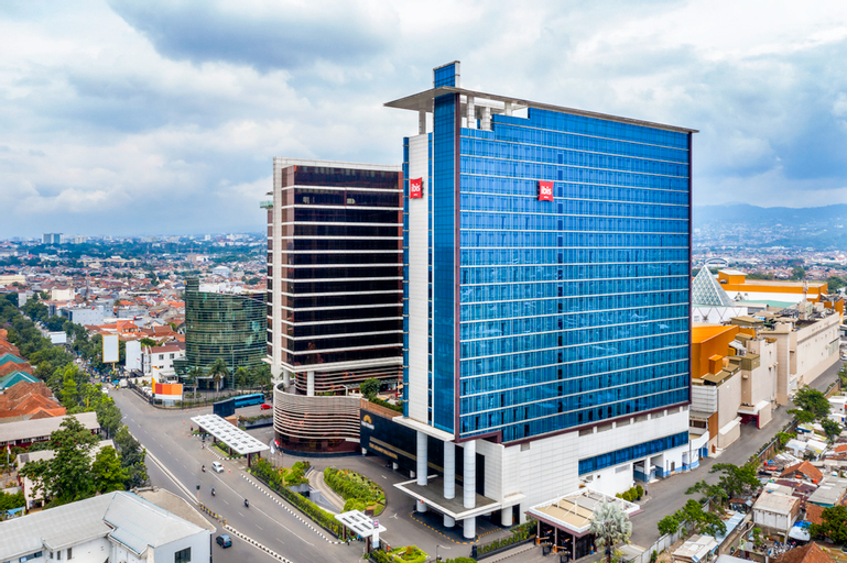 Exterior & Views 2, Ibis Bandung Trans Studio, Bandung