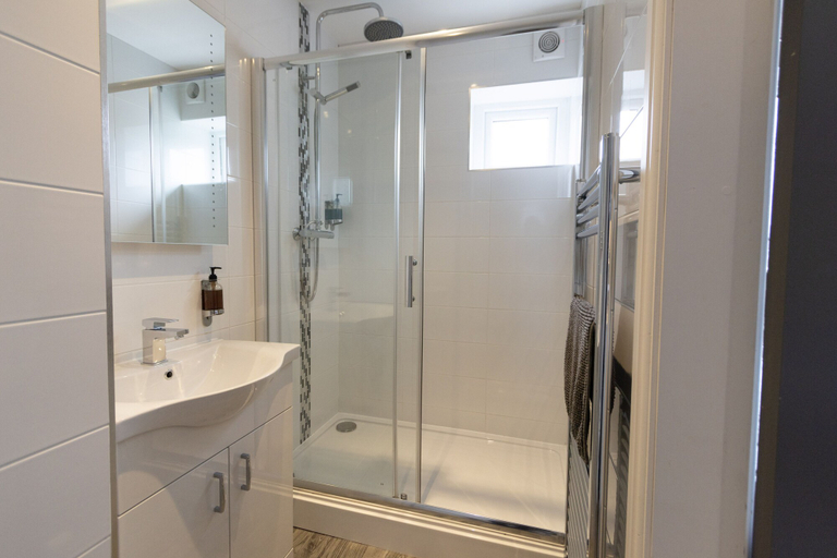 Bathroom 5, The Slate, Gwynedd