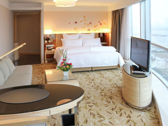 Bedroom 9