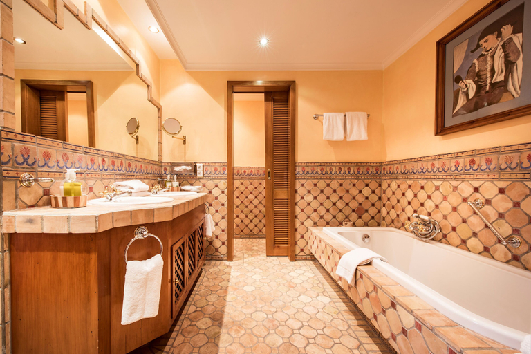 Bathroom 5, Fletcher Hotel-Restaurant Sundern-Sorpesee, Hochsauerlandkreis