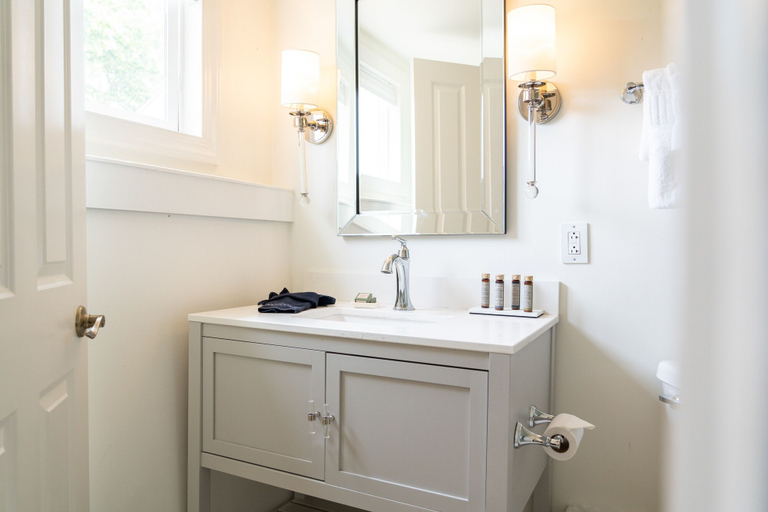 Bathroom 4, Kent Island Resort, Queen Anne's