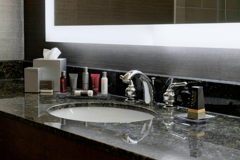 Bathroom 5, Marriott East Lansing at University Place, Ingham
