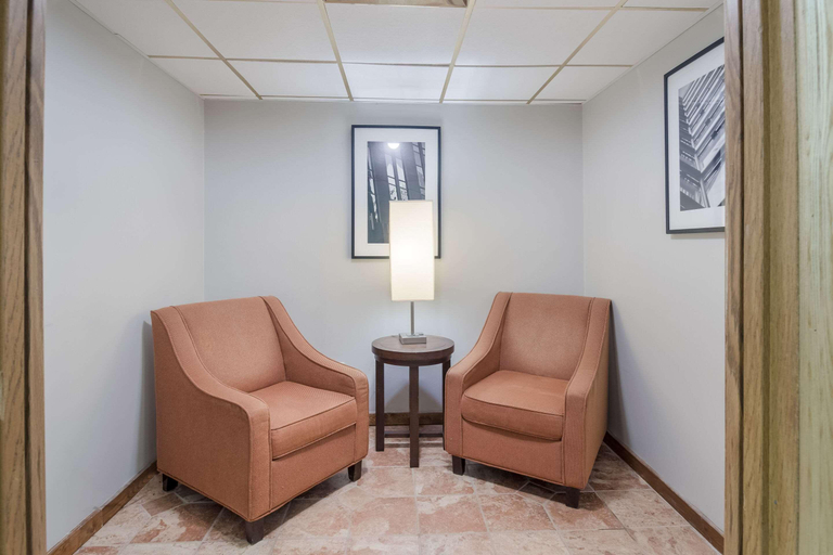 Public Area 3, Clarion Inn Hurley, Iron