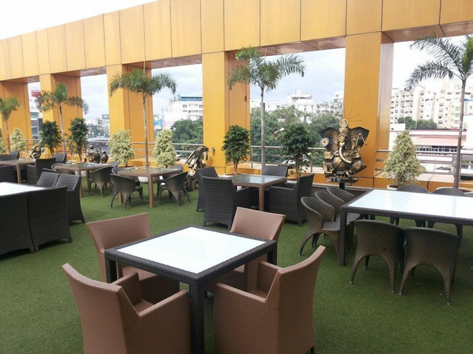 Food & Drinks 5, The Plaza, Hyderabad