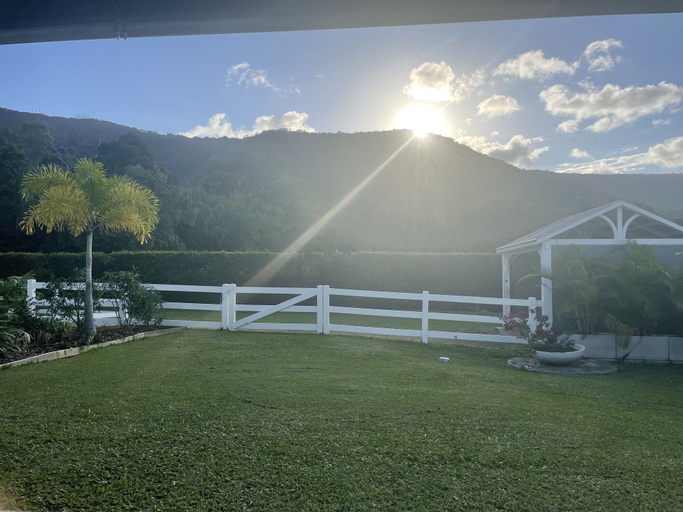 Exterior & Views 1, Ranch Retreat Kewarra Beach, Cairns