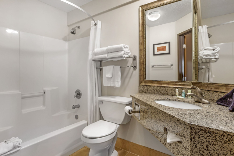 Bathroom 3, Quality Inn Logan near University, Cache