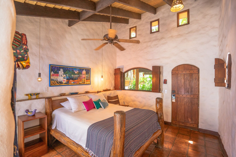 Bedroom 4, Sueno del Mar Beachfront Hotel, Santa Cruz
