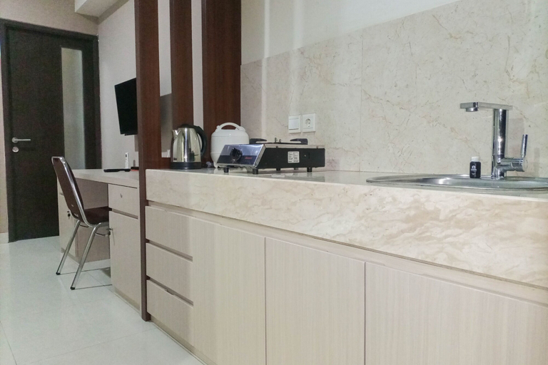 Private kitchen 4, 1Br With Cozy Design At Uttara The Icon Apartment, Sleman