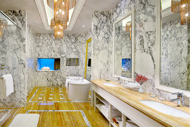 Bathroom 5, Crowne Plaza ZHENGZHOU by IHG, Zhengzhou
