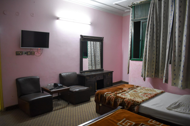 Bedroom 2, New Capital Hotel, Lahore