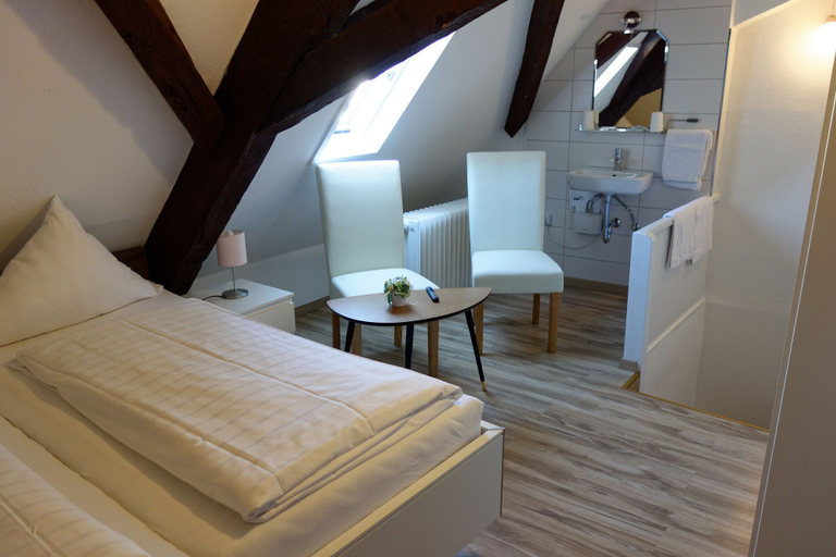 Bedroom 3, Hotel Haus Sonnschein, Cochem-Zell