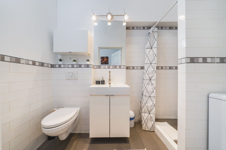 Bathroom 3, AT Krakow Apartments, Kraków City
