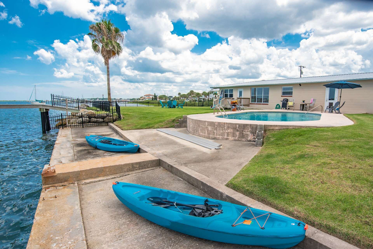 Exterior 3, Porpoise Point, Saint Johns