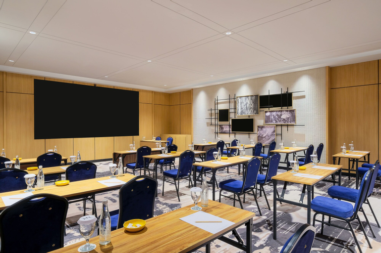 Business Facilities 21