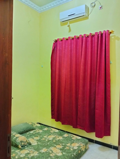 Bedroom 3, Ades Homestay at Pulau Pramuka - Pulau Seribu (permanently closed), Thousand Islands