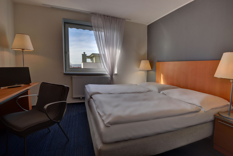 Bedroom 4, Hotel Henrietta, Praha 8