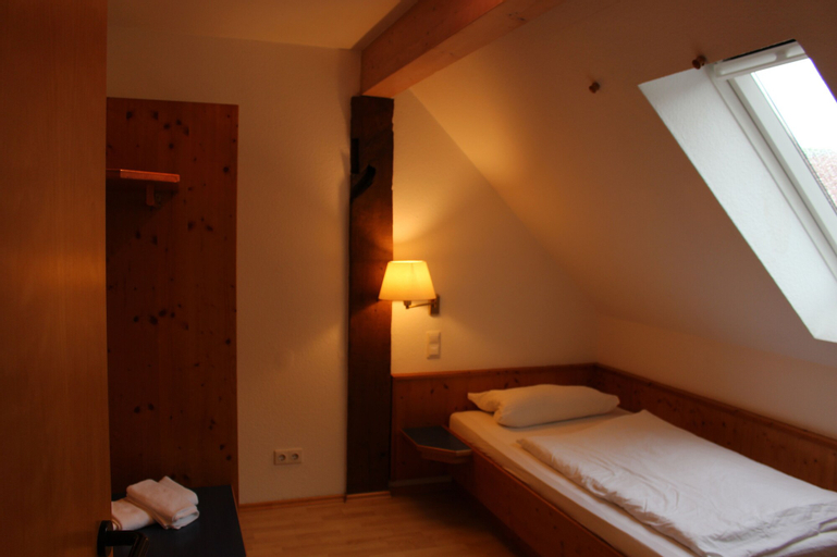 Bedroom 9