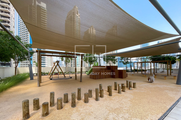 Food & Drinks, DHH Burj Royale Downtown Dubai, Dubai