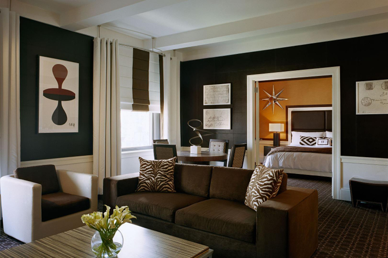 Bedroom 5, Empire Hotel, New York