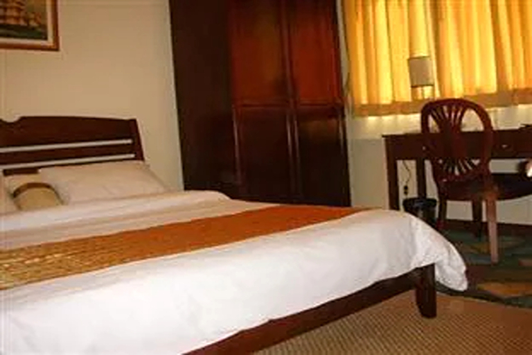 Bedroom 14