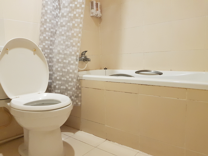 Bathroom 28