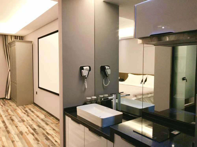 Others 5, Taiyuan Strawberry Apartment Xuefu Br., Taiyuan