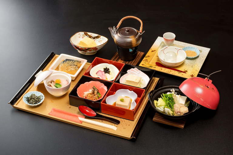 Food & Drinks 12