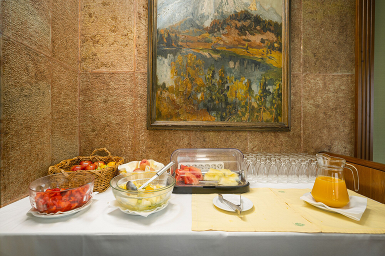 Food & Drinks 5, Hotel Hernán Cortés, Asturias