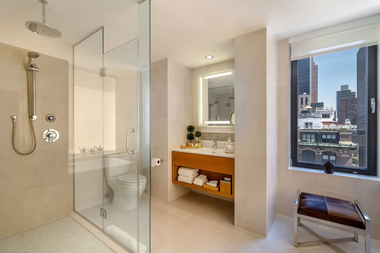 Bathroom 5, Concorde Hotel New York, New York