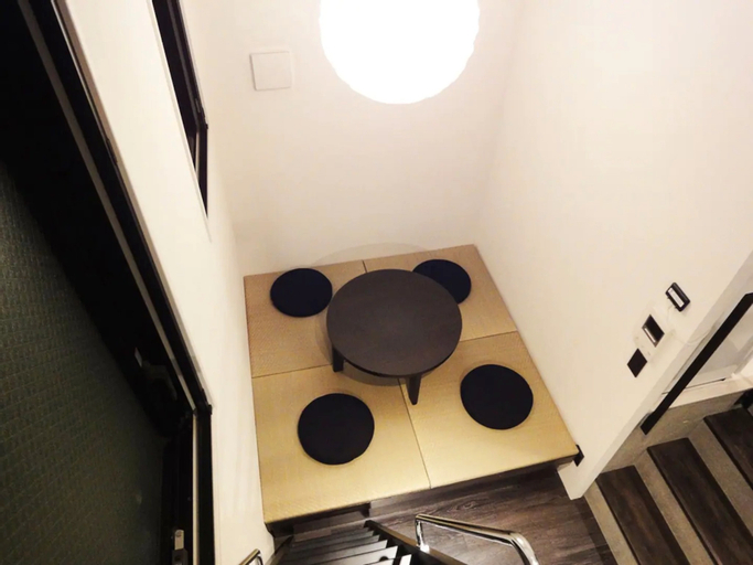 Others 5, SU House Akasaka 102, Minato