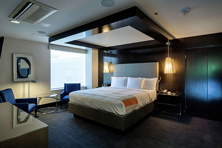 Bedroom 3, Doubletree By Hilton Bristol, Hartford