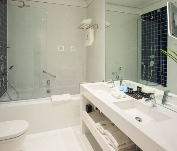 Bathroom 4, Portugal Boutique Hotel, Lisbon