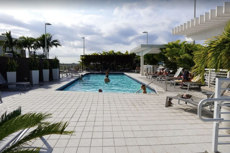 Sport & Beauty 3, Midblock Miami, Miami-Dade
