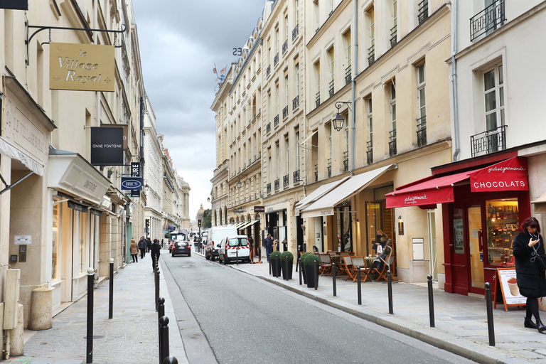 Others 5, Sublime appartement St Honore (Boissy), Paris