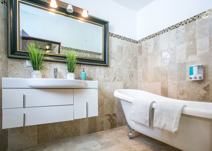 Bathroom 3, Casa 20, Cozumel