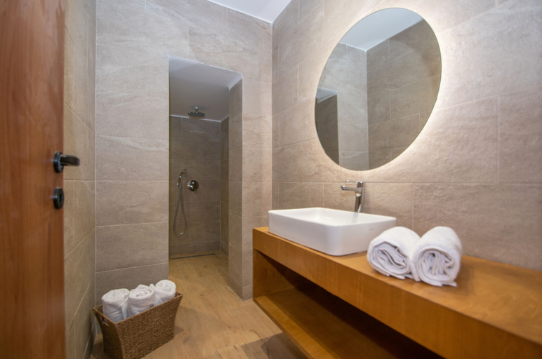 Bathroom 3, Adriana Di Levante, Ionian Islands