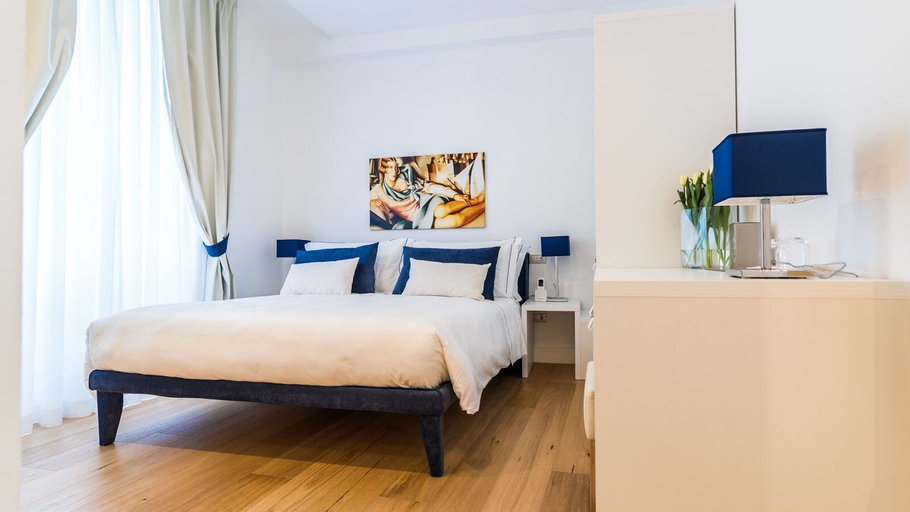 Bedroom 2, Cafe Bleu Relais, Sassari