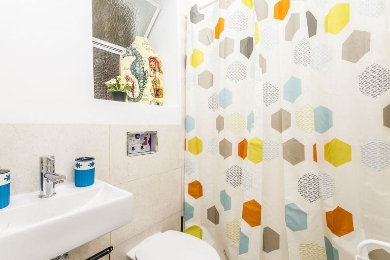 Bathroom 4, LxWay Apartments Condessa 1º Andar, Lisbon
