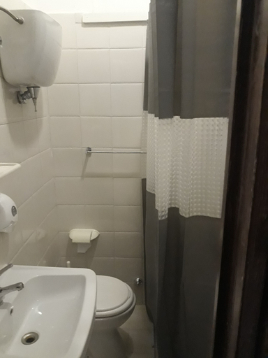 Bathroom 5, Hotel La Torretta, Perugia