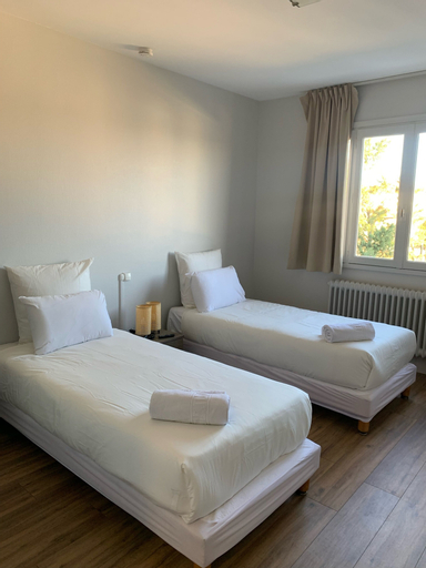 Bedroom 13