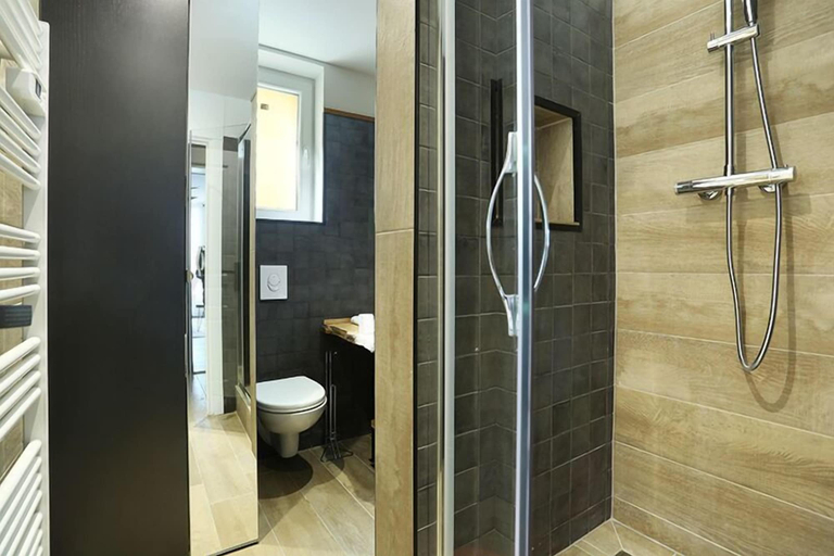 Bathroom 4, Sublime et neuf appartement centre de Paris (Sedaine), Paris