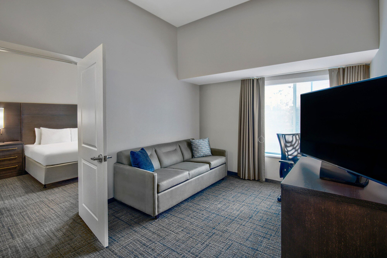 Bedroom 2, Residence Inn by Marriott Reading, Berks