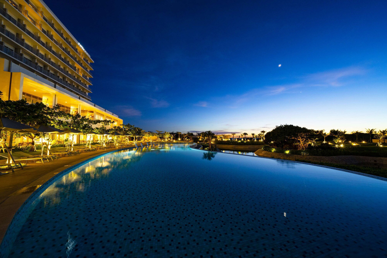 Exterior & Views 2, Hilton Okinawa Sesoko Resort, Motobu