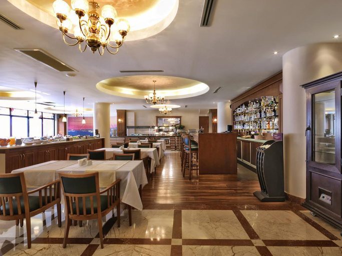 Food & Drinks 3, Taksim Metropark Hotel, Beyoğlu