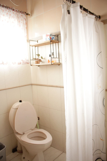 Others 5, Lahore Guest House, Lahore