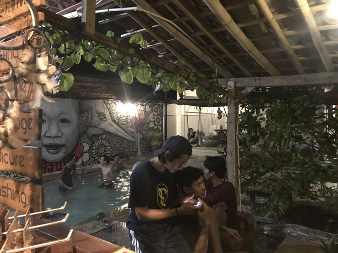 Food & Drinks 10