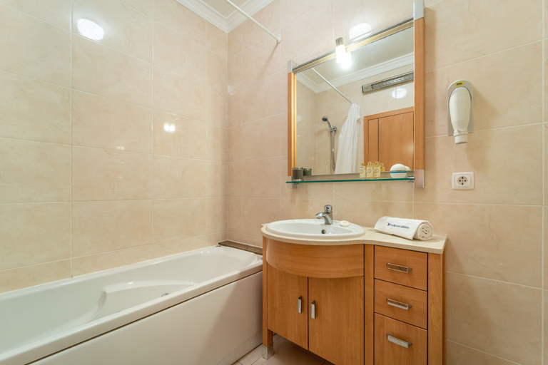 Bathroom 3, Solarium de S. José – AD by HelloVacations, Albufeira